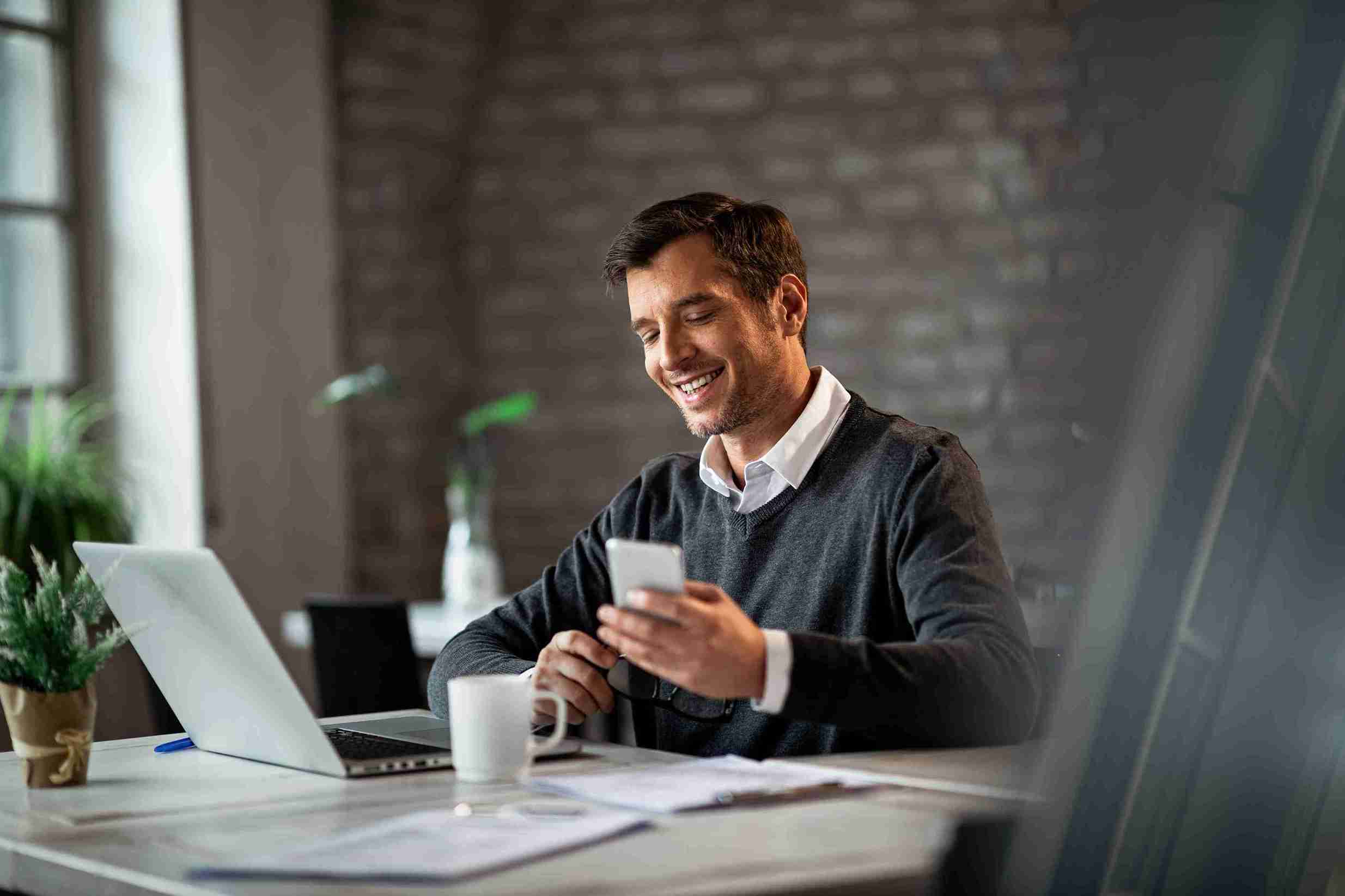 Como começar a investir: guia completo para dar os primeiros passos - imagem destacada