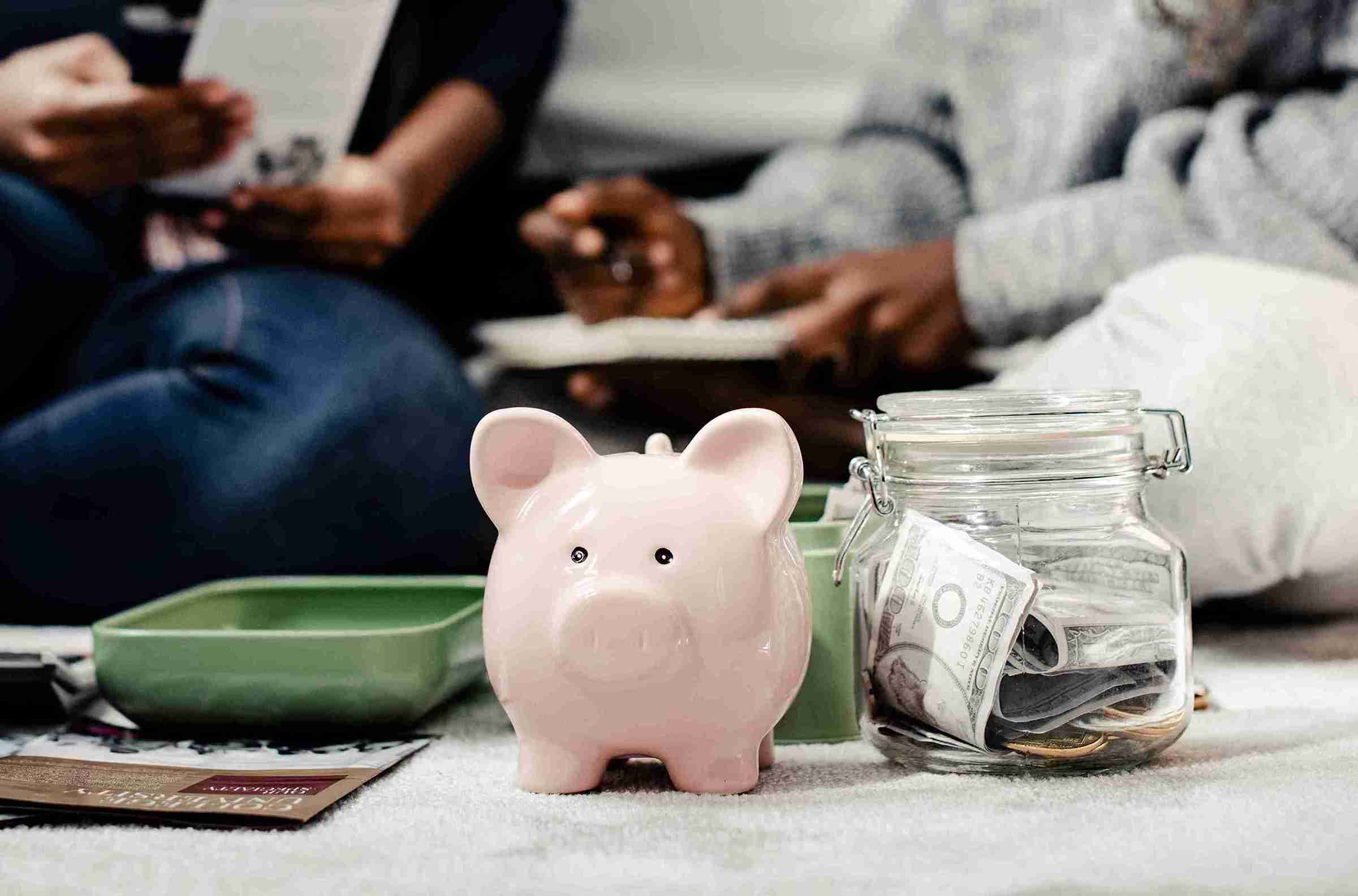 Economia doméstica: como organizar suas finanças e ter mais tranquilidade no dia a dia - imagem destacada