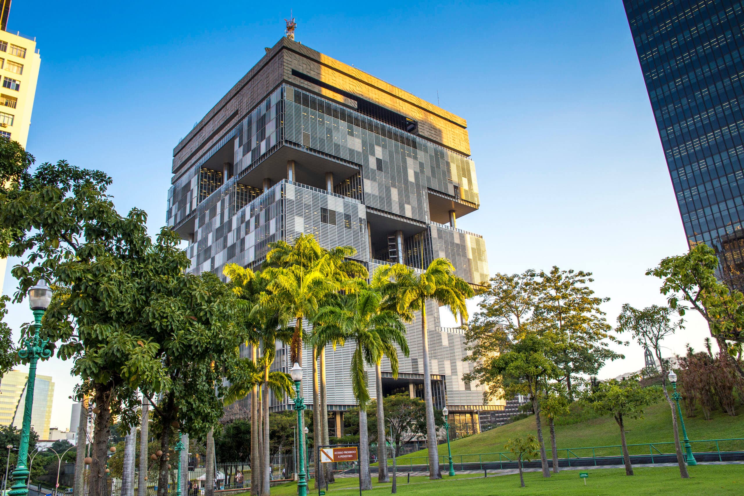 PETR3 – Dividendos da Petrobras – veja valores - imagem destacada