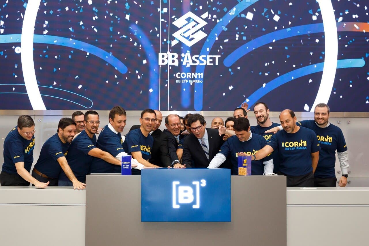 CORN11: Conheça o ETF do Banco do Brasil que investe em contratos futuros de milho - imagem destacada
